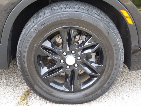 Used 2021 Chevrolet Blazer LT FWD image 13