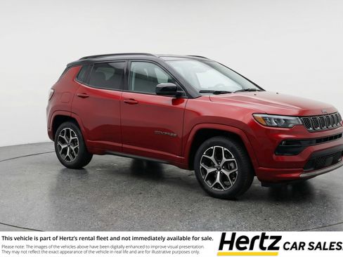 Used 2025 Jeep Compass Limited image 1