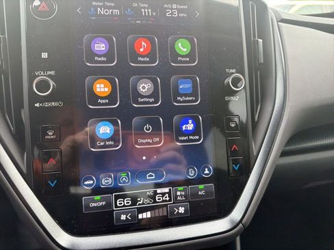 Used 2024 Subaru Crosstrek 2.5i Limited w/ Crosstrek Mirror Package image 16