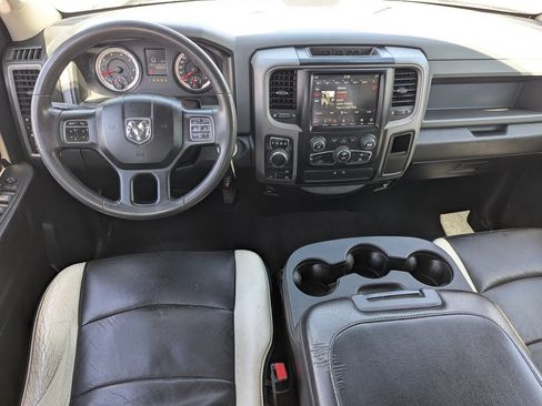 Used 2019 RAM 1500 Express w/ Wheel & Sound Group AWD/4WD image 27