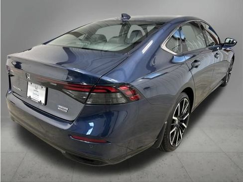 Certified 2025 Honda Accord Touring image 6