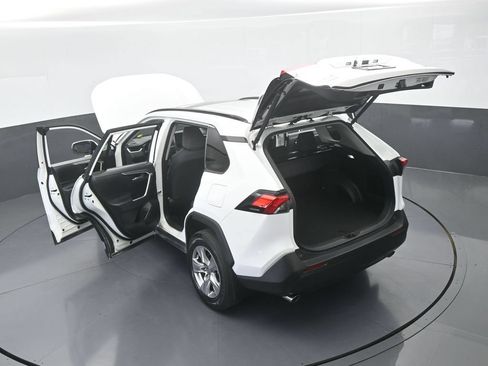 Used 2025 Toyota RAV4 XLE w/ Convenience Package FWD image 61