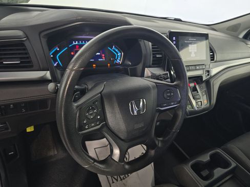 Used 2018 Honda Odyssey EX image 14