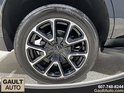 Used 2025 Chevrolet Tahoe RST w/ Comfort Package image 23