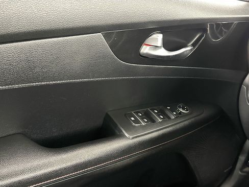 Used 2020 Kia Forte GT FWD image 15