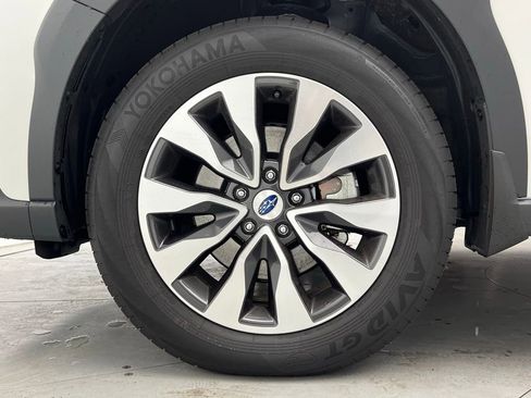 Used 2025 Subaru Outback Touring XT w/ Popular Package #2 image 6