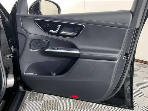 Certified 2023 Mercedes-Benz GLC 300 4MATIC image 16