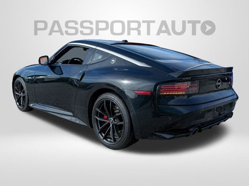 Certified 2024 Nissan Z Performance w/ Floor Mat Package image 3