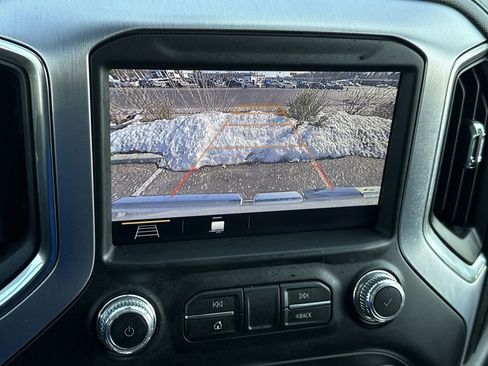 Used 2019 GMC Sierra 1500 SLE w/ SLE Value Package image 18