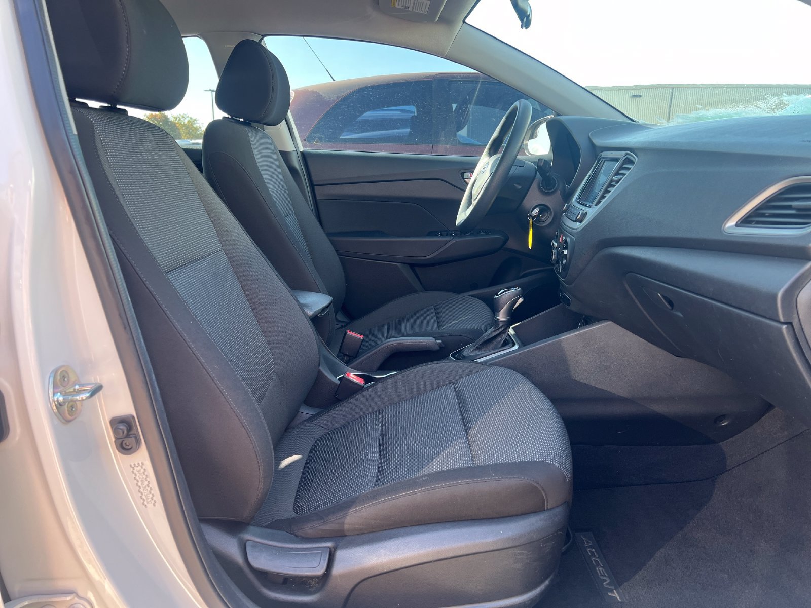 Used 2022 Hyundai Accent SEL w/ Cargo Package FWD image 10