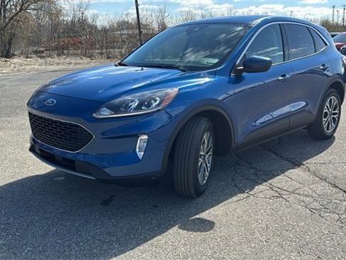 Used 2022 Ford Escape SEL image 7
