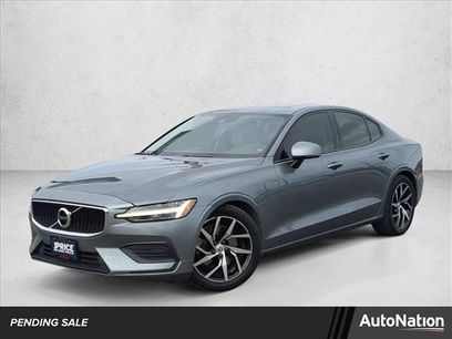 Used 2020 Volvo S60 T5 Momentum