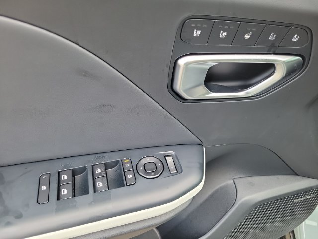 New 2026 Kia K4 GT-Line w/ GT-Line Premium Package FWD image 27