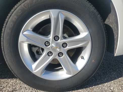 Used 2024 Chevrolet Malibu LT image 7