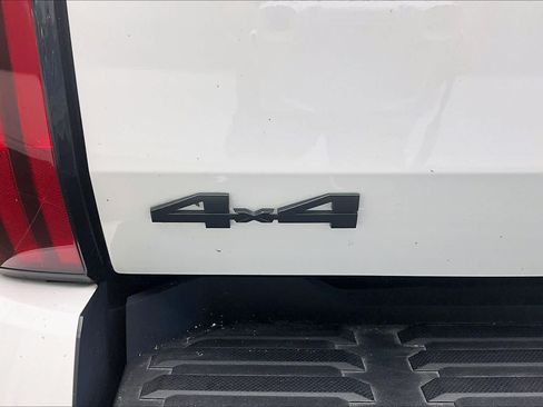 Used 2025 Toyota Tundra SR5 w/ TRD Off-Road Package AWD/4WD image 31
