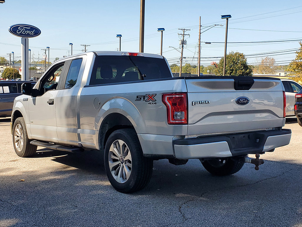 Used 2017 Ford F150 XL w/ Equipment Group 101A Mid AWD/4WD image 4