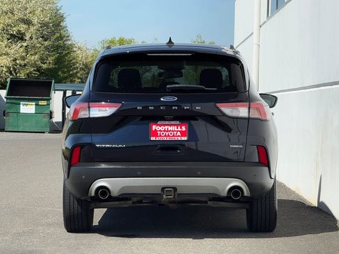 Used 2021 Ford Escape Titanium w/ Class II Trailer Tow Package AWD/4WD image 6