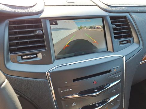 Used 2015 Lincoln MKS w/ Equipment Group 101A FWD image 23