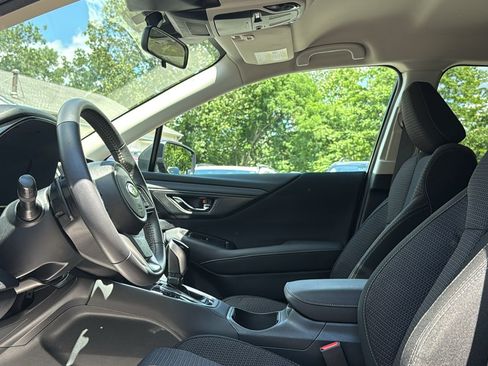 Certified 2025 Subaru Outback Premium AWD/4WD image 12