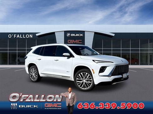 New 2026 Buick Enclave Avenir w/ Super Cruise Package FWD image 1