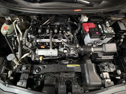 Used 2020 Nissan Versa S FWD image 21