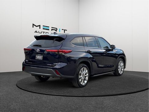 Used 2020 Toyota Highlander Limited AWD/4WD image 9