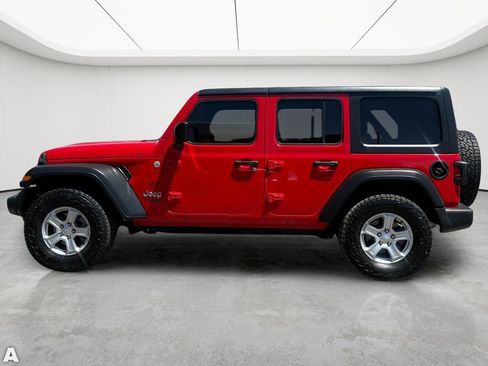 Used 2020 Jeep Wrangler Unlimited Sport S AWD/4WD image 3