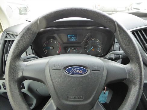 Used 2015 Ford Transit 350 XL image 10