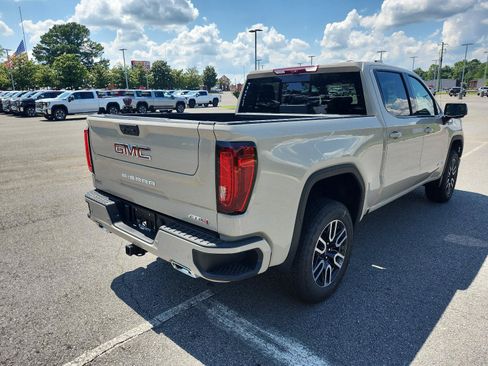 New 2026 GMC Sierra 1500 AT4 w/ AT4 Premium Package AWD/4WD image 3