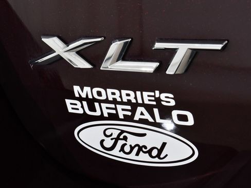 Used 2022 Ford Explorer XLT w/ Equipment Group 202A image 23