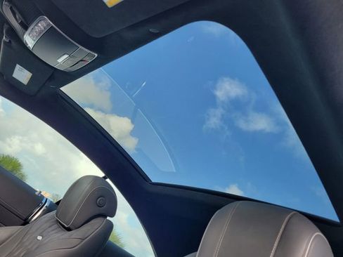 Used 2021 Mercedes-Benz S 560 4MATIC Coupe image 18