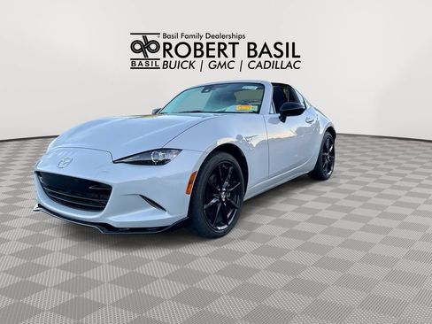 Used 2019 MAZDA MX-5 Miata RF Club w/ I-ACTIVSENSE Sport Package RWD image 4