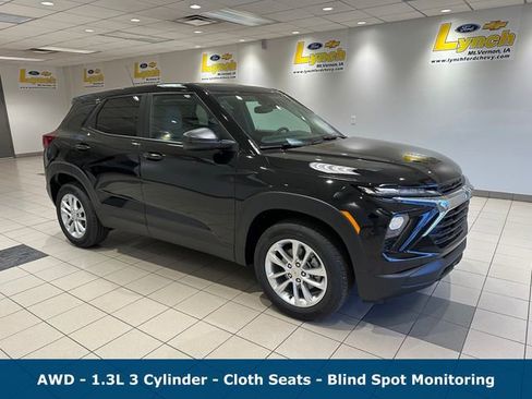New 2026 Chevrolet TrailBlazer LS w/ LS Convenience Package AWD/4WD image 1