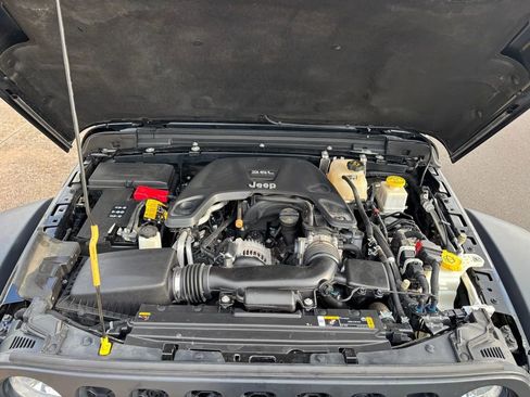 Used 2021 Jeep Gladiator Rubicon image 20