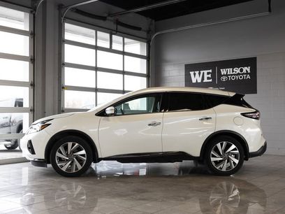 Used 2020 Nissan Murano SL w/ Moonroof Package