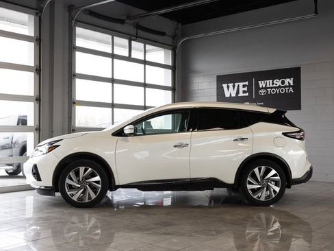 Used 2020 Nissan Murano SL w/ Moonroof Package image 1