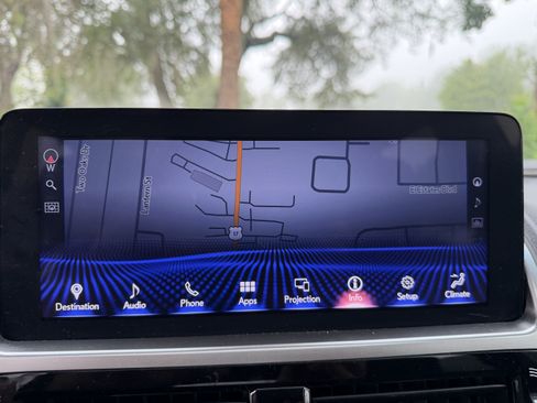 Certified 2023 Lexus GX 460 Premium AWD/4WD image 24