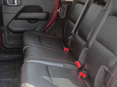 Used 2021 Jeep Wrangler Unlimited Rubicon AWD/4WD image 13