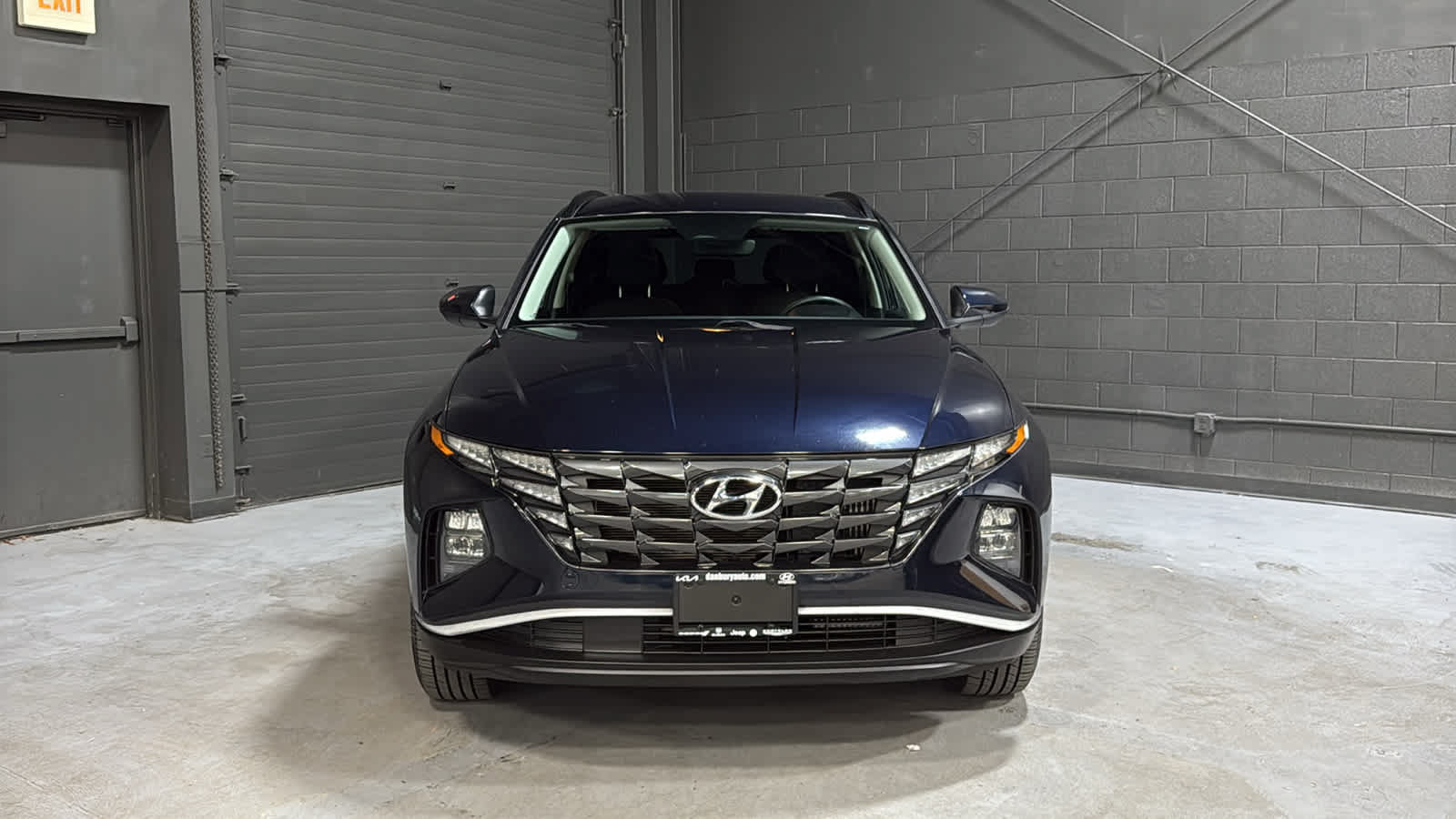 Used 2024 Hyundai Tucson Blue AWD/4WD image 2