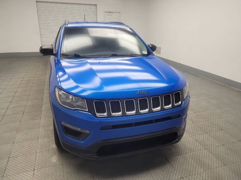 Used 2019 Jeep Compass Sport w/ Cold Weather Group image 14