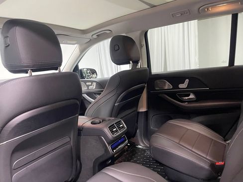 Used 2026 Mercedes-Benz GLS 450 4MATIC image 25