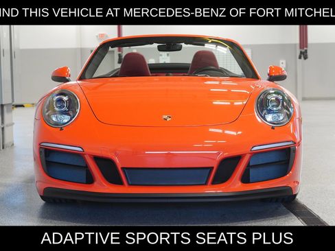 Used 2018 Porsche 911 Carrera GTS RWD image 2