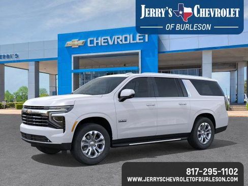 New 2026 Chevrolet Suburban LT w/ Comfort Package image 2