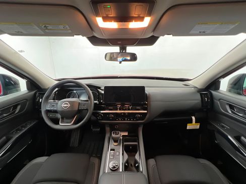 New 2026 Nissan Pathfinder SV AWD/4WD image 9