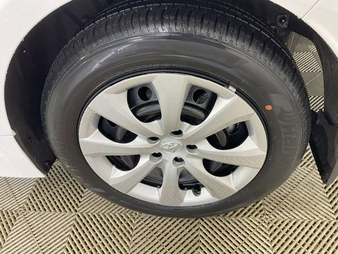 New 2026 Toyota Corolla LE image 5