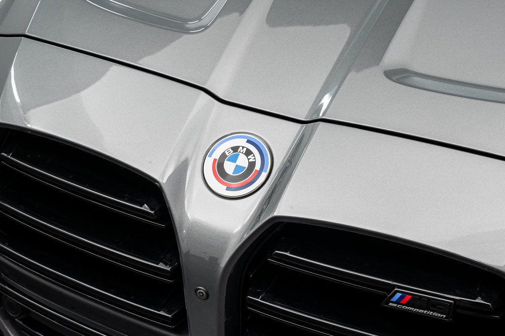 Used 2023 BMW M3 Competition AWD/4WD image 9