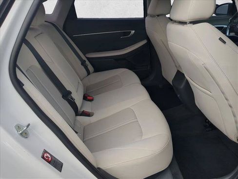 Used 2022 Hyundai Sonata SEL FWD image 18