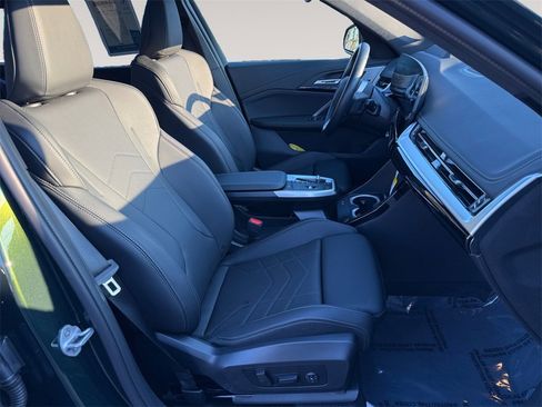 Certified 2025 BMW X1 xDrive28i w/ Premium Package image 15