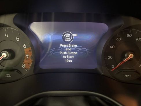 New 2026 Jeep Compass Limited image 32