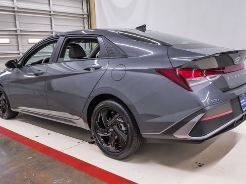 Certified 2026 Hyundai Elantra Sport FWD image 8